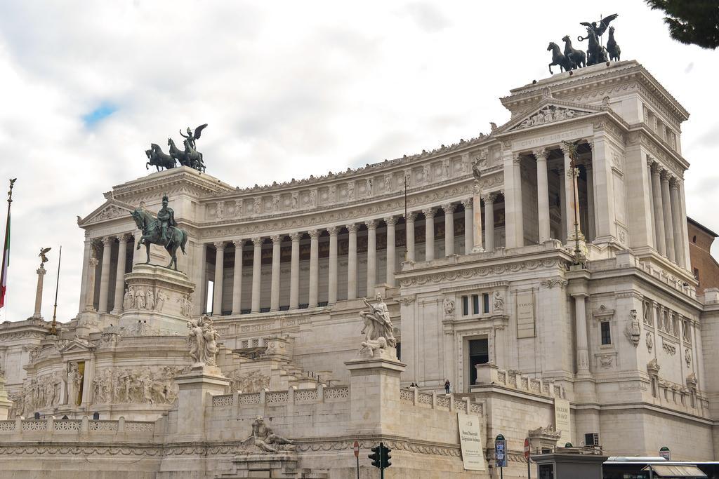 Cs Piazza Venezia Apartment Roma Exterior foto